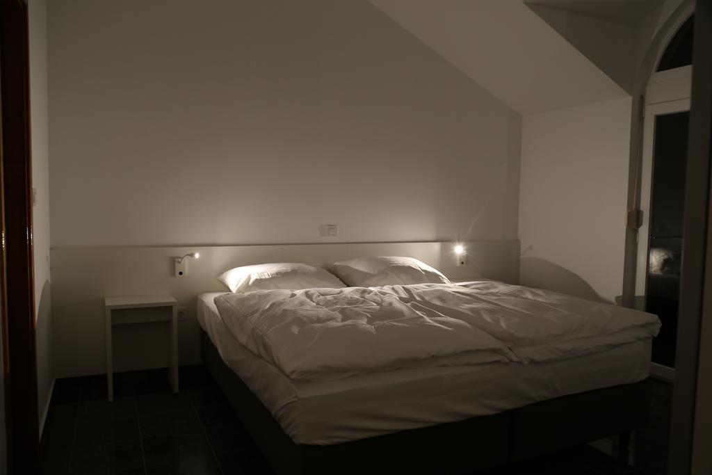 Mk | Apartments Nin Vrsi Εξωτερικό φωτογραφία