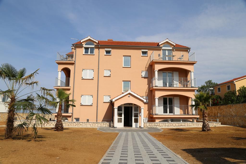 Mk | Apartments Nin Vrsi Εξωτερικό φωτογραφία