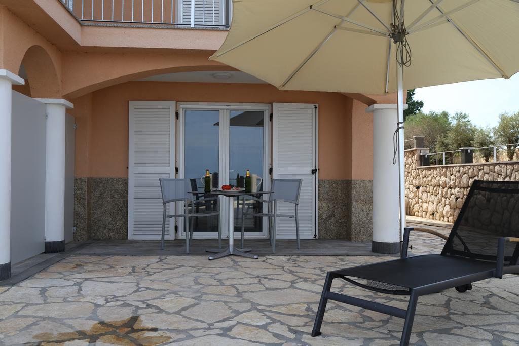 Mk | Apartments Nin Vrsi Εξωτερικό φωτογραφία