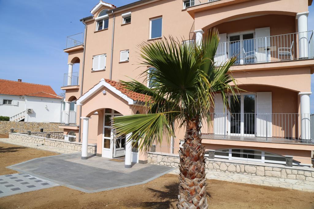 Mk | Apartments Nin Vrsi Εξωτερικό φωτογραφία